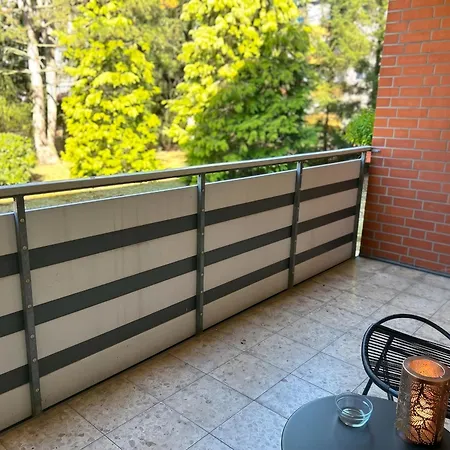 Primestay Moderne Eg-oase Mit Balkon Und 2 Schlafzimmern