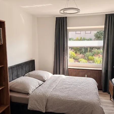 Primestay Moderne Eg-oase Mit Balkon Und 2 Schlafzimmern Lejlighed *
